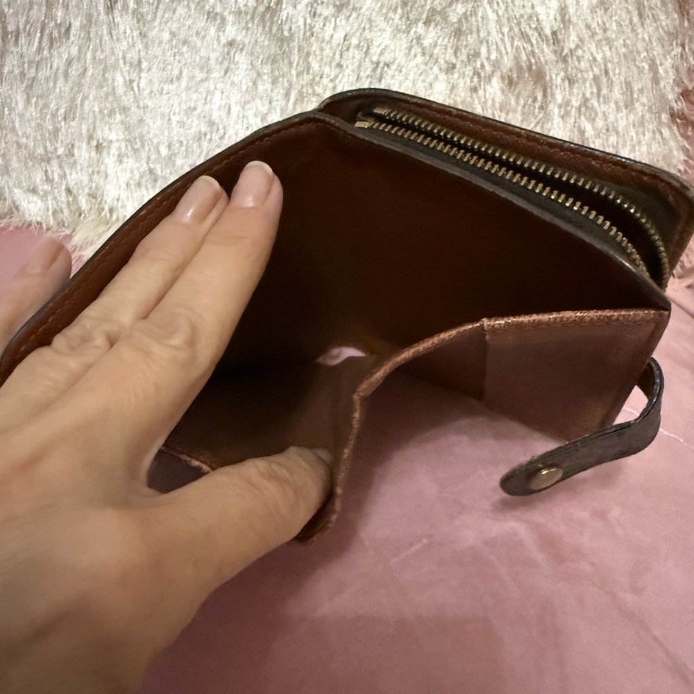 Authentic Louis Vuitton Monogram Snap Wallet - Picture 6 of 11